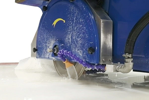 Countertop Cutting Countertop Cutting